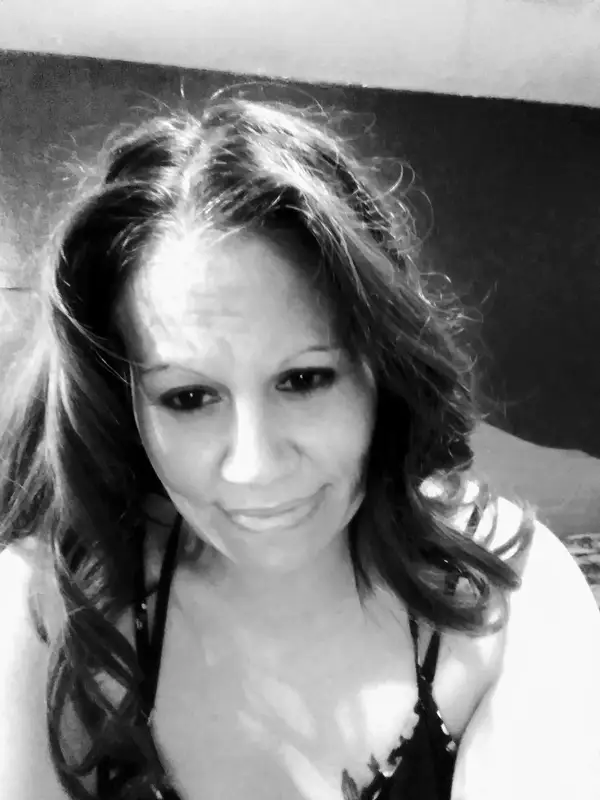 Ask Me About My Special in Charlottetown – Women Seeking Men photo 4