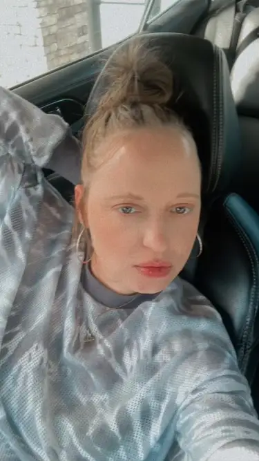 YOUR FAVORITE SNOWBUNNY NORA IS BACK in Annapolis – Women Seeking Men photo 2