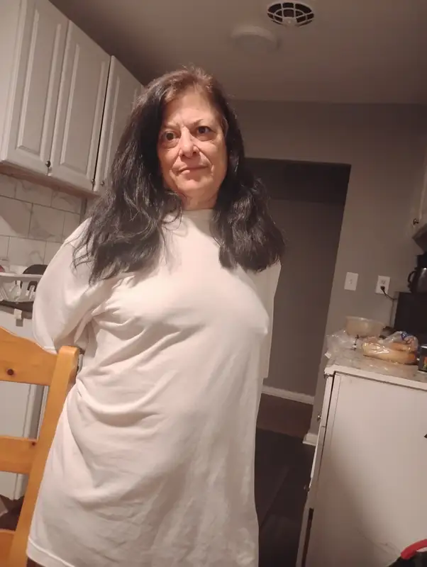 MILF BOMBSHELL Ready to Make You Explode Text Me!