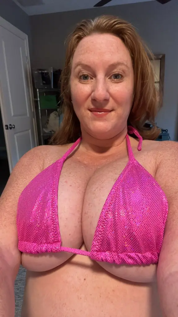 45 Yrs Mommy Big boobs eat me out My pussy Ur style