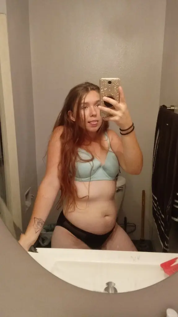 Adorable Young Babe Ready for MEET UP B-J in Altoona – Women Seeking Men photo 3