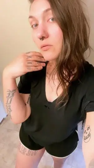 Sex Addicted Cock Sucker Available for You