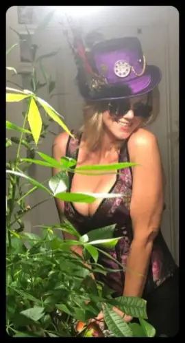 55-Year-Old Woman Will Pay You 100Hour for Satisfaction in Annapolis – Women Seeking Men photo 4