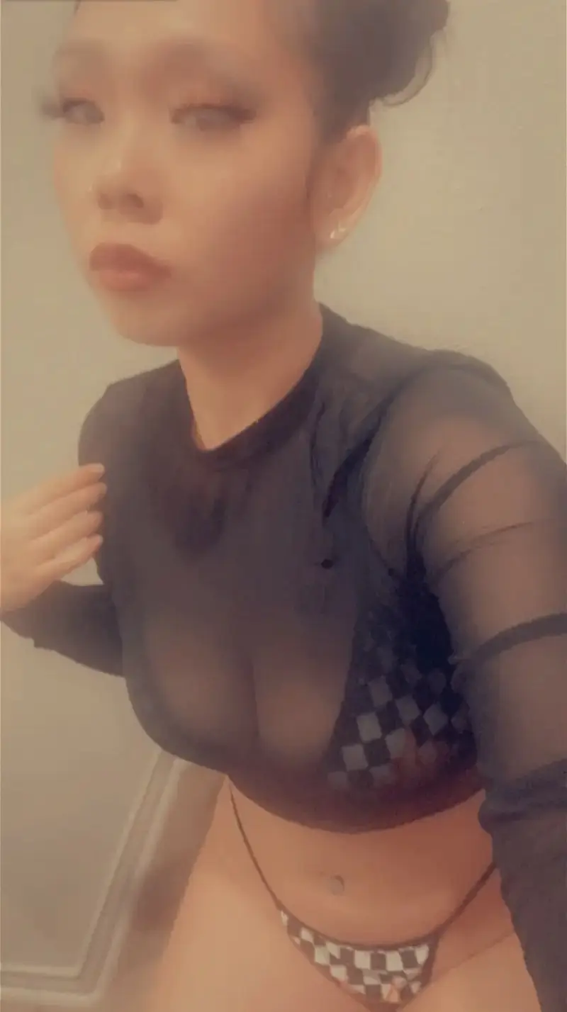 Hot Young Asian Muse Sexy Body Clean Juicy Your Fantasy Girl in Allentown – Women Seeking Men photo 3