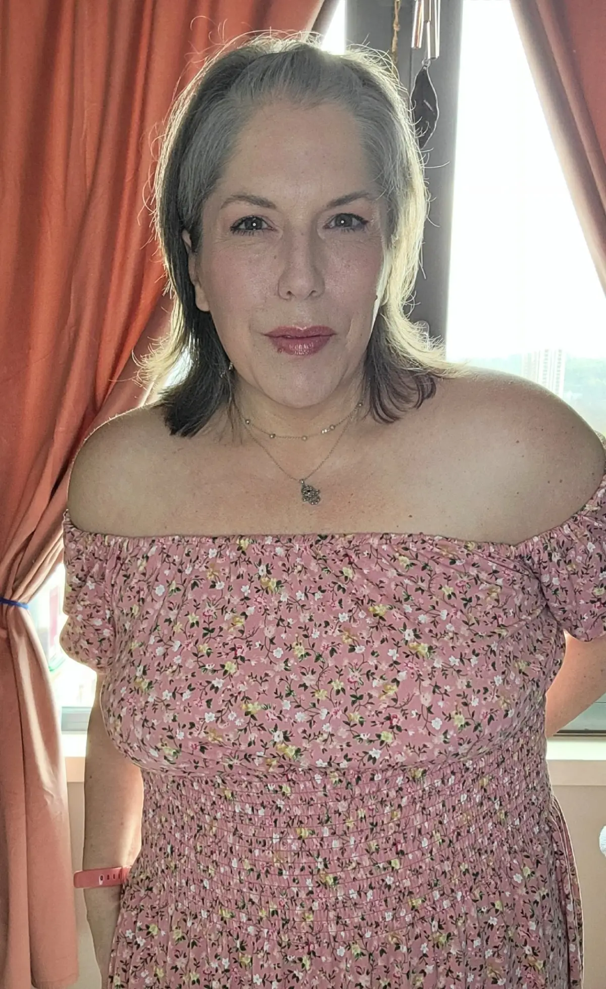 Lonely Older Sexy Ex-School Teacher Seeks Younger Lover in Charlottetown – Women Seeking Men photo 2