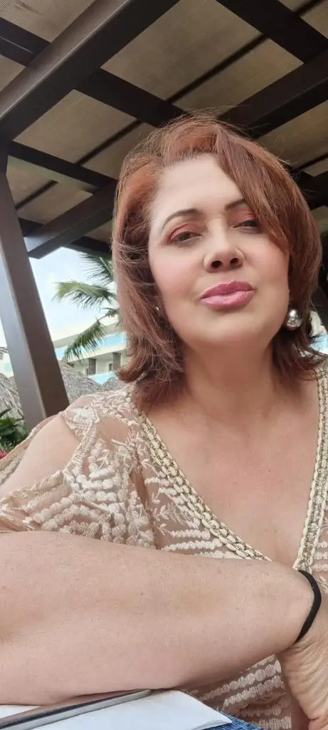 Hotel Hookup Heaven Come Fuck This Wet MILF Tonight
