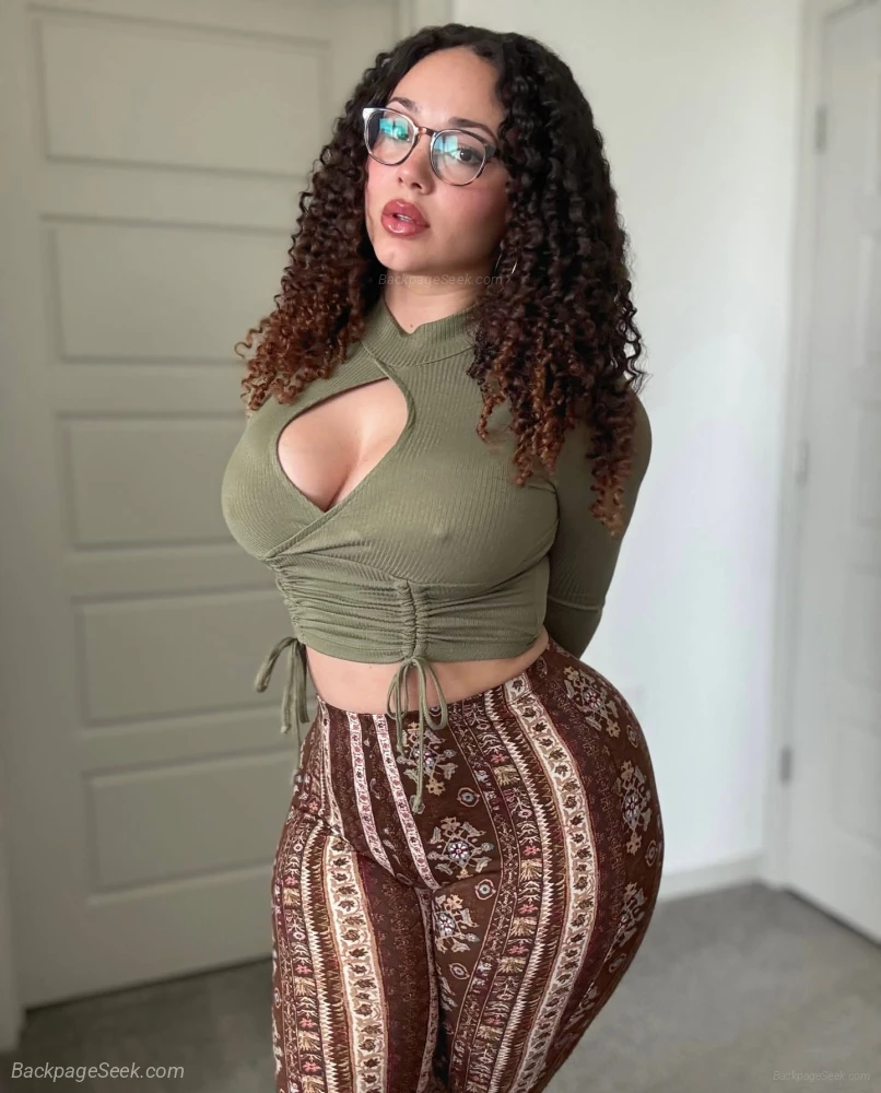 Hit me up always available in Albany – Women Seeking Men photo 3
