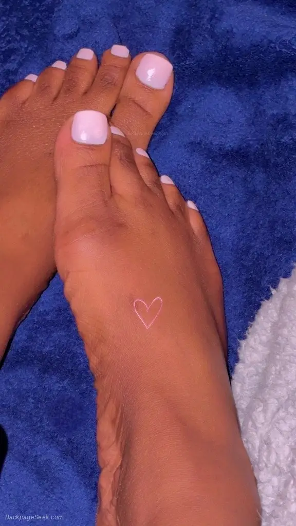 Sexy Horny Independent Girl Juicy Tits And Clean Pussy Don't... in Allentown – Women Seeking Men photo 5