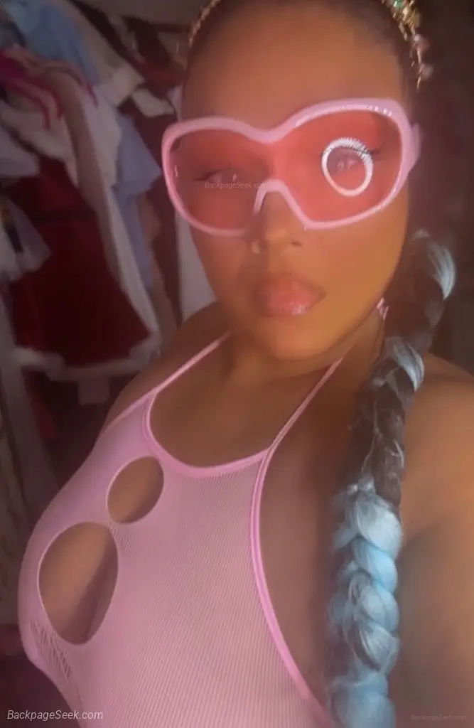 THICK IN ALL THE RIGHT PLACES LATINA in Athens – Women Seeking Men photo 5