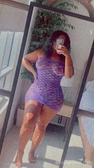 curvy colombian mami in Atlanta – Women Seeking Men photo 2