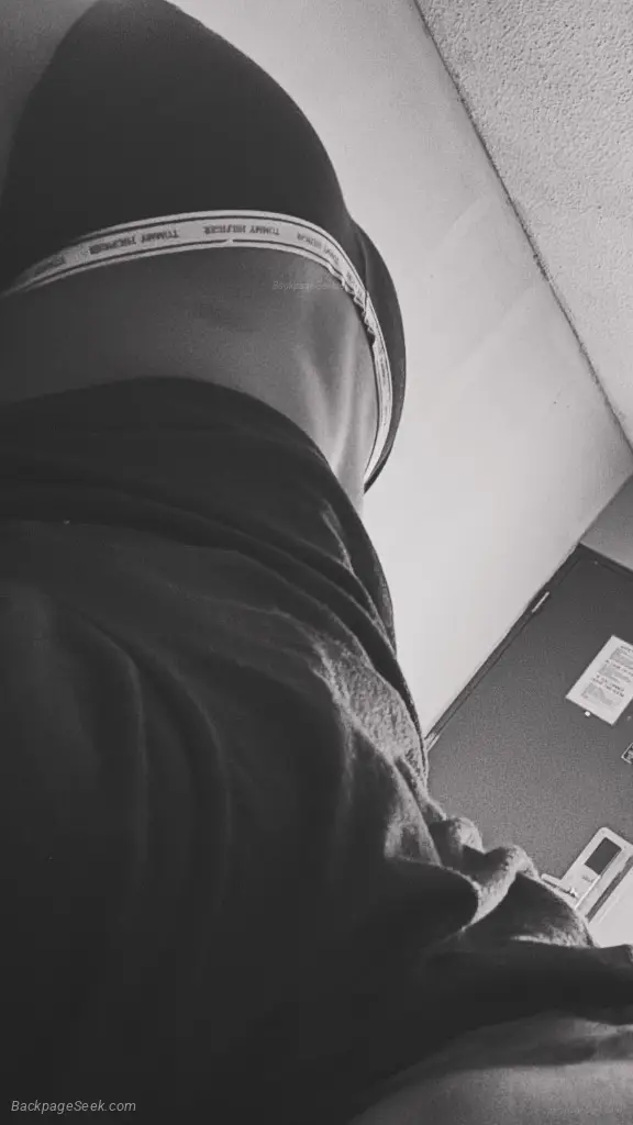 MRS.DEEPTHROAT