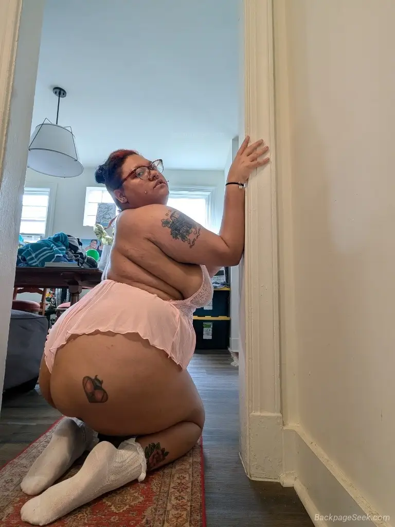 Frisky and Fun - Cum Play in Augusta – Women Seeking Men photo 2