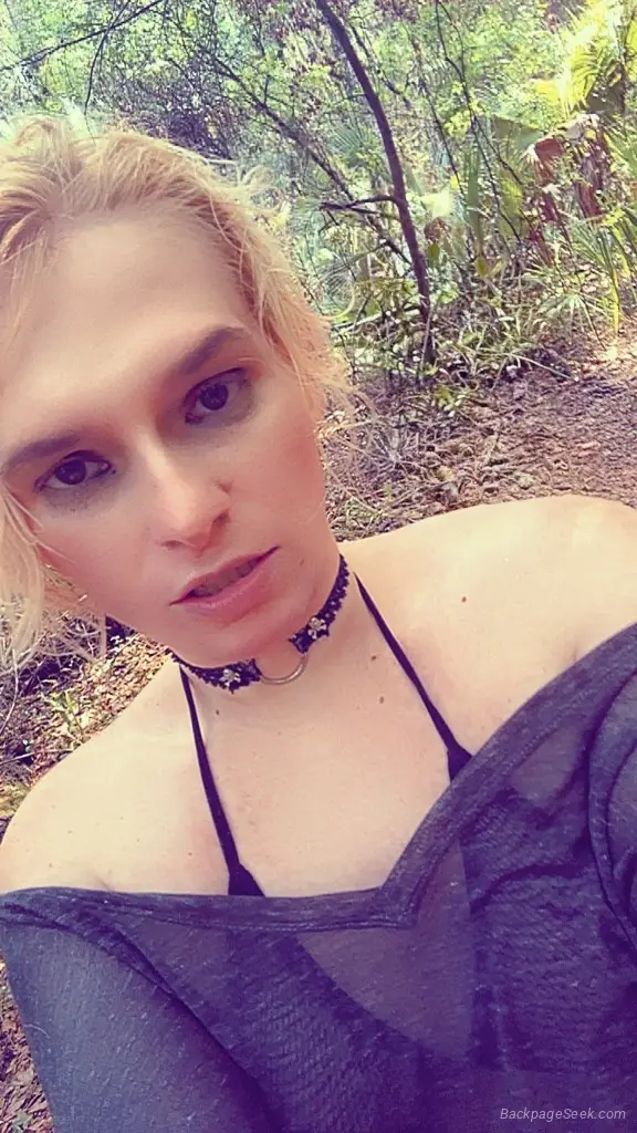 evie ~ im horny