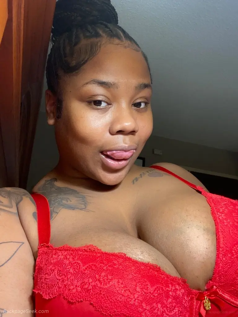 CINNAMON IS BACK RIVERWATCH INCALLS READY TO HELP U RELAX CUM