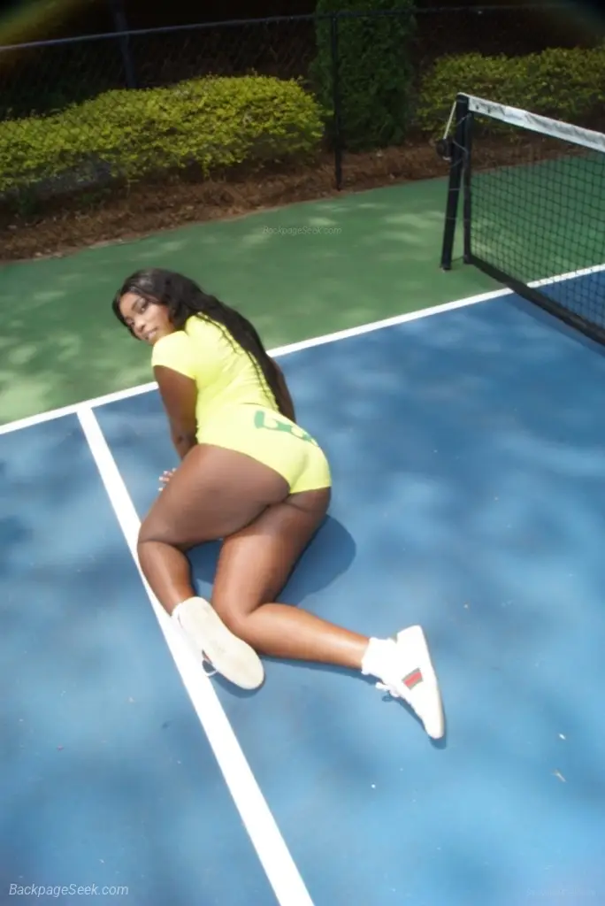 out of town pussy outs only