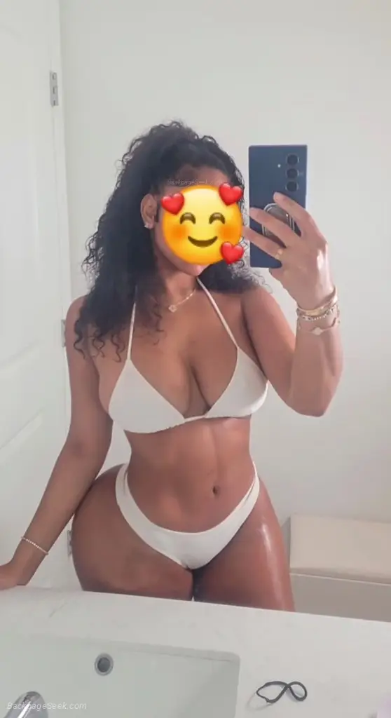 Hola papi disponible siempre