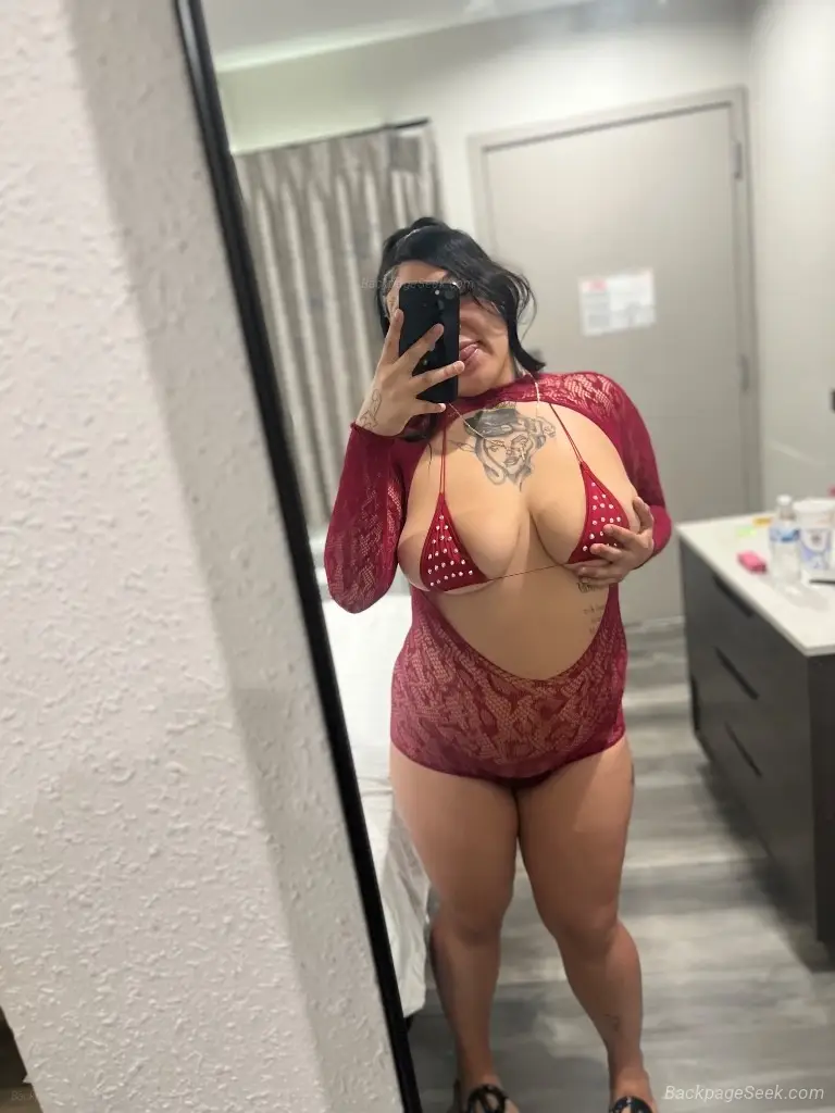 YOUNG WET LATINA MAMI LETS PLAY OUTCALL ONLY in Bakersfield – Women Seeking Men photo 2