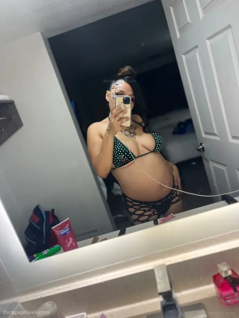 YOUNG WET LATINA MAMI LETS PLAY OUTCALL ONLY in Bakersfield – Women Seeking Men photo 5