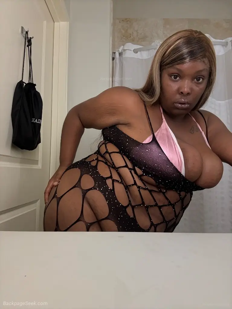 NEW IN TOWN Deepthroat No Gag ALL NECK INCALL SPECIAL NO BAR... in Bakersfield – Women Seeking Men photo 2