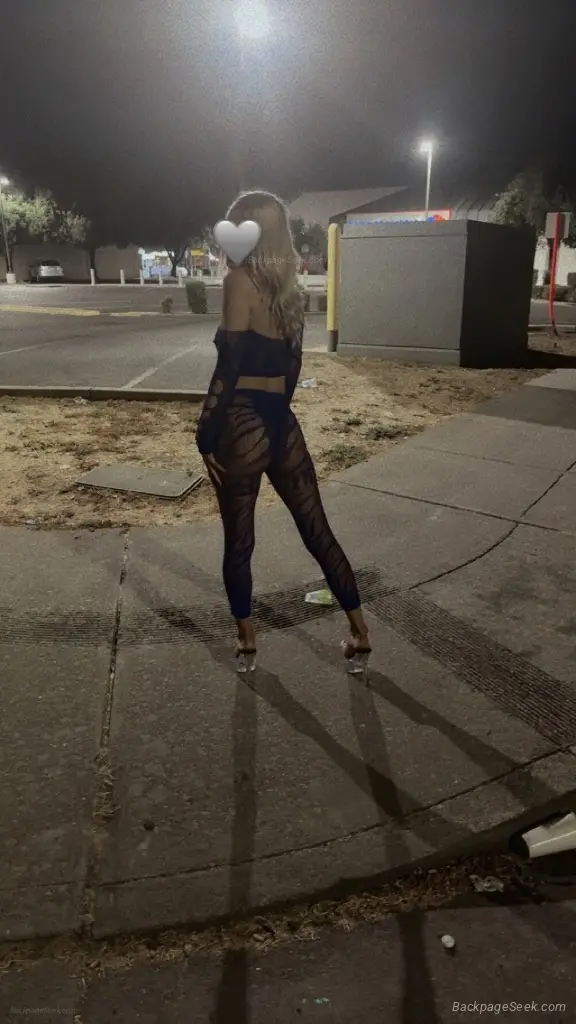 SEXY SNOWBUNNY READY TO TAKE DICK in Bakersfield – Women Seeking Men photo 2