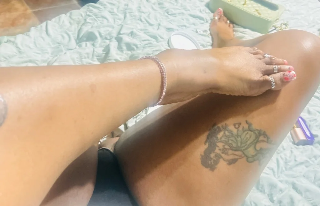 your favorite kinky bbw bombshell masseuse here for your ero... in Baltimore – Women Seeking Men photo 5