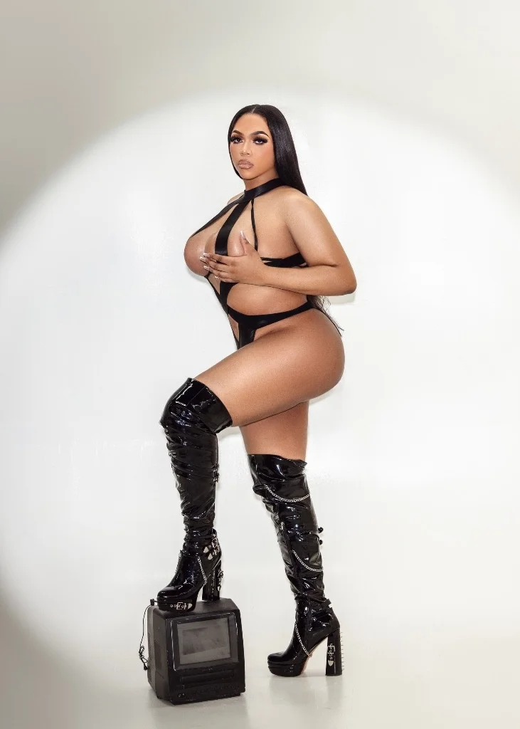 BWI AIRPORTthroat goat here ready to eat you up real sloppy... in Baltimore – Women Seeking Men photo 5