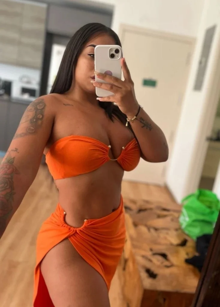 Your Latina is here 24/7.