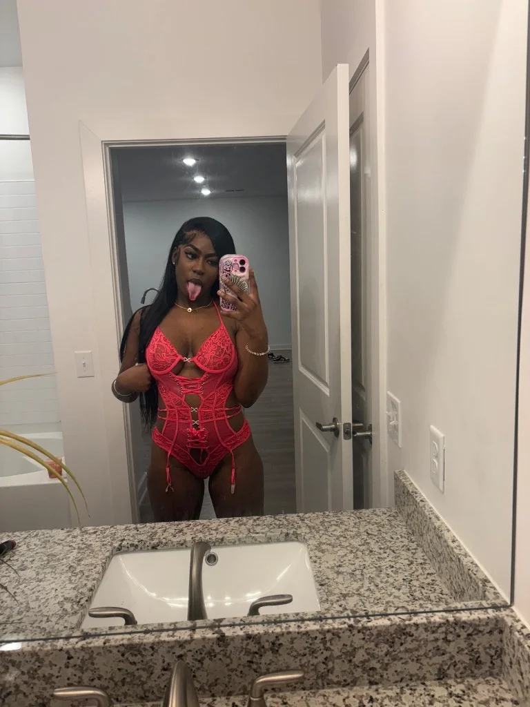 come get thus phat wett pussy daddy in Baltimore – Women Seeking Men photo 3