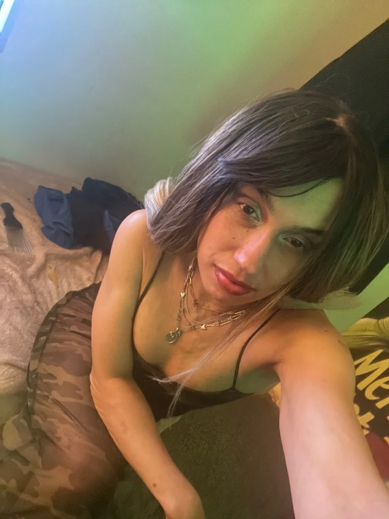 COME FIND UR FANTtASY INCALLS ONLY TODAYspecial service spec... in Baltimore – Women Seeking Men photo 4