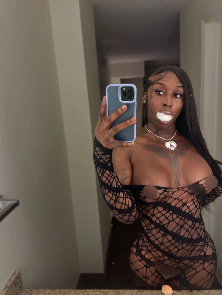 black Barbie come creampie Mi Culo you creampie me i creampi... in Baltimore – Women Seeking Men photo 5