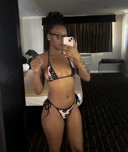 HEY BABY Available NOW for In-Call Out-Call Car Fun Overnigh... in Baltimore – Women Seeking Men photo 5