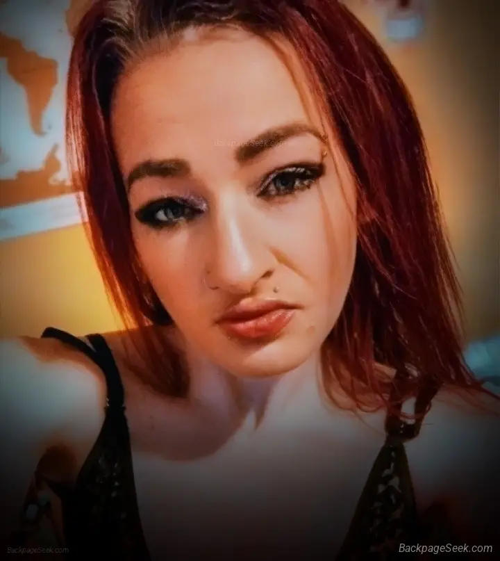 3 New Videos She Looks Like Trouble Because She Is in Baltimore – Women Seeking Men photo 3