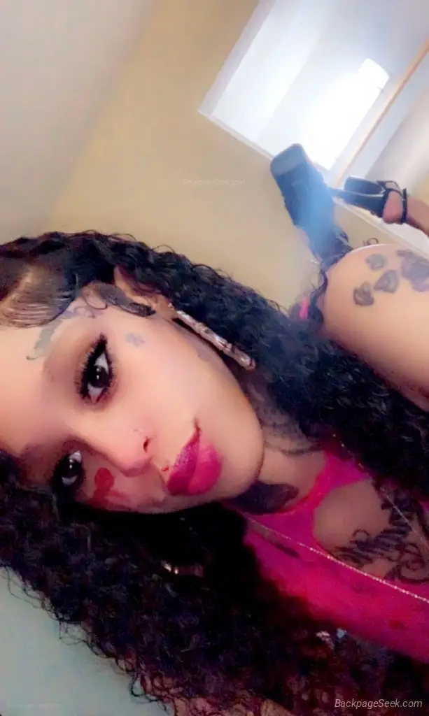 Tatted Exotic Pretty Petite With A Nice Bubble But in Baltimore – Women Seeking Men photo 2
