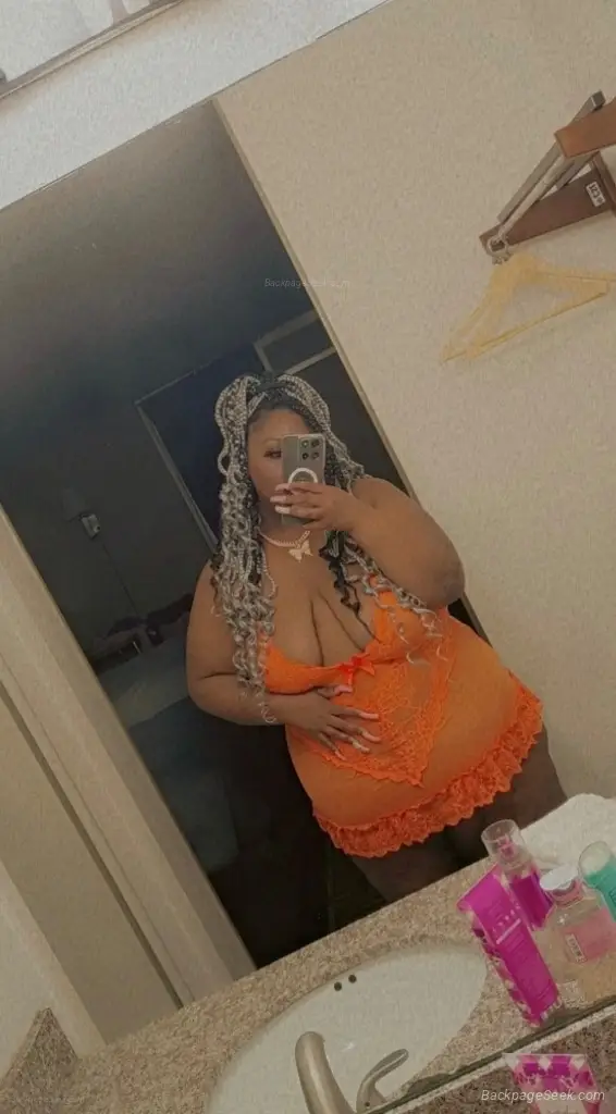 YOUR FAV BBW