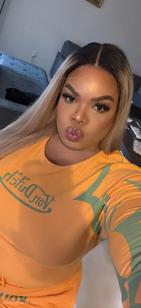 Exotic Transwoman Ready to take you on a wild ride Sub and D... in Baltimore – Women Seeking Men photo 3