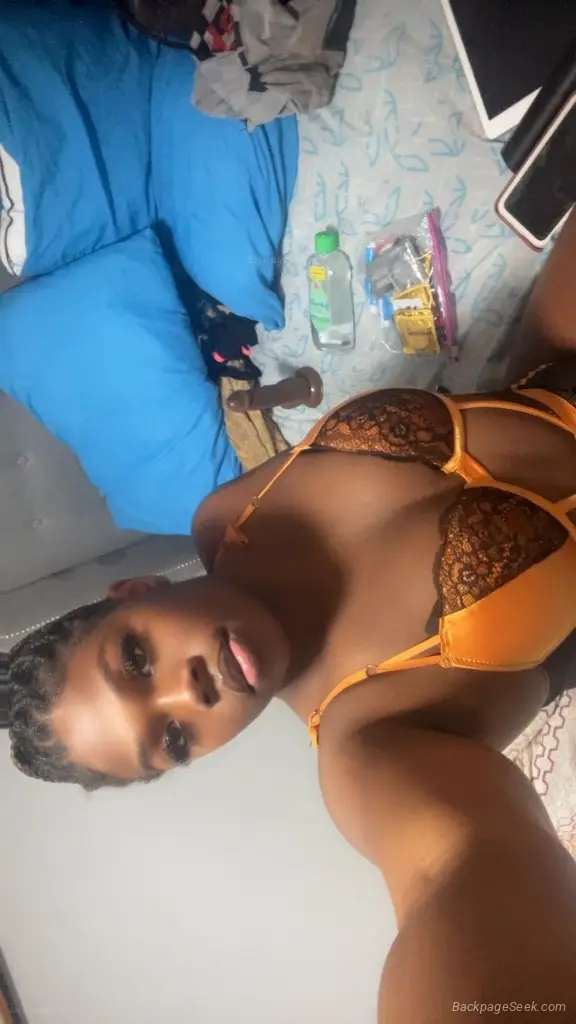 leaving soon car play outcalls only hey boys only come quick... in Baltimore – Women Seeking Men photo 6