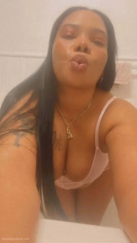 KASHAEEEE in Baltimore – Women Seeking Men photo 2
