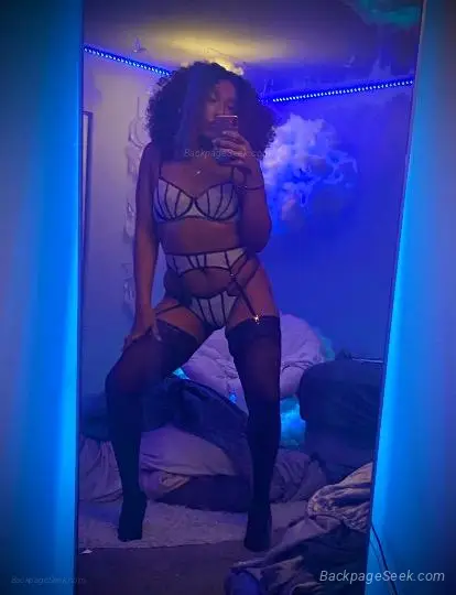HOSTIN OVA WEST IM TRYNA CREAM ON A DICK DEEP THROAT SLOPPY... in Baltimore – Women Seeking Men photo 3