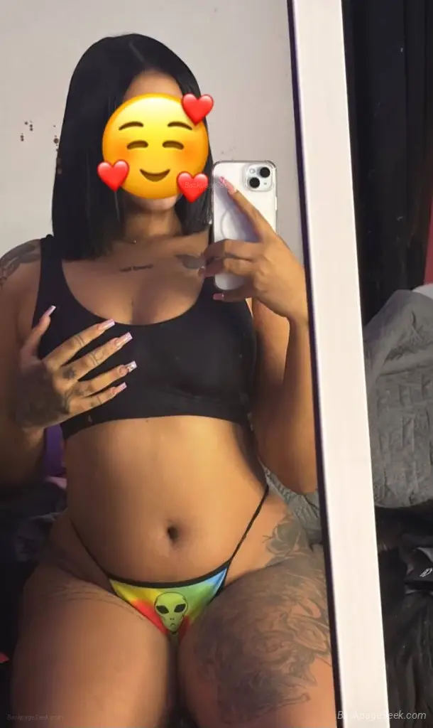 Sexy Latina girl new area very hot