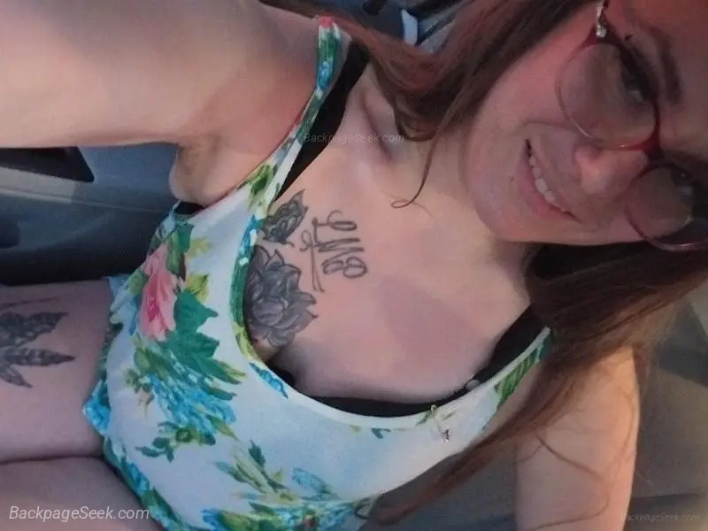 Sexy Hott Babe in Baltimore – Women Seeking Men photo 3