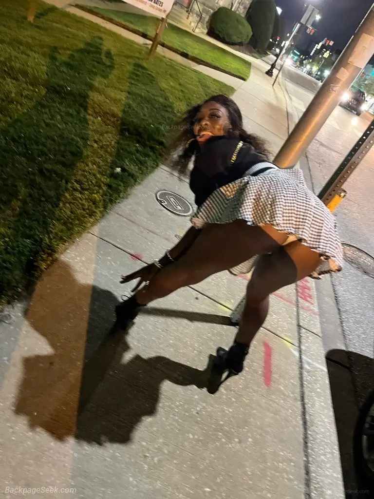 She s Baccccc