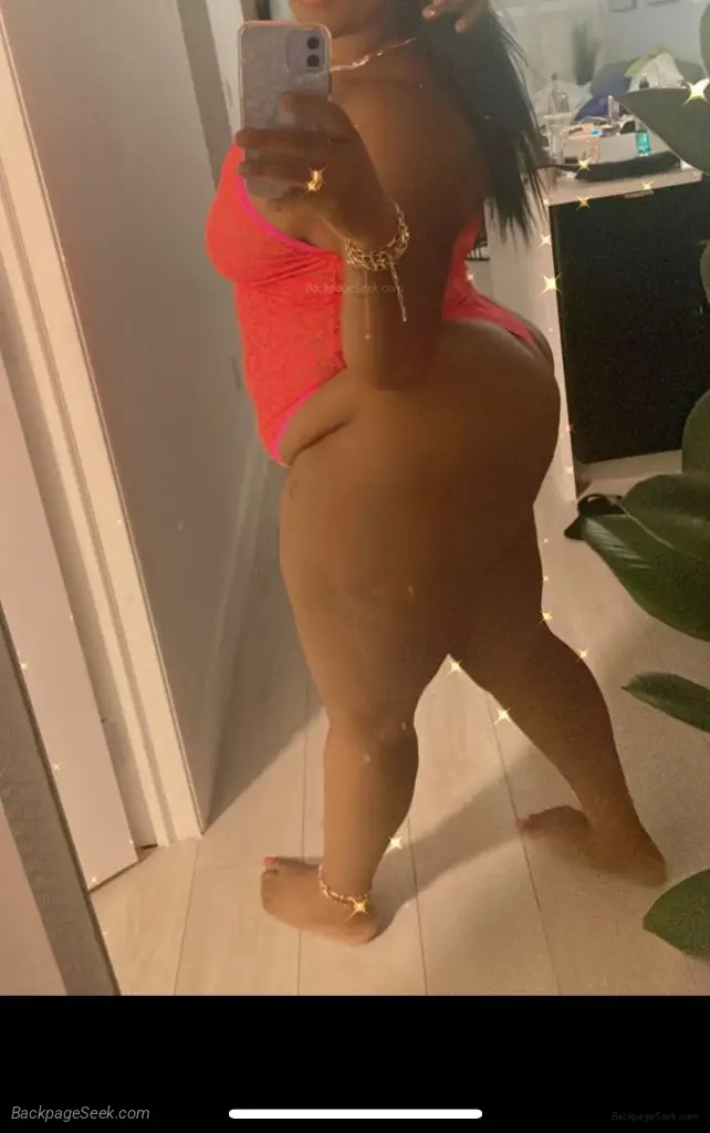 the THICK one in Baltimore – Women Seeking Men photo 3