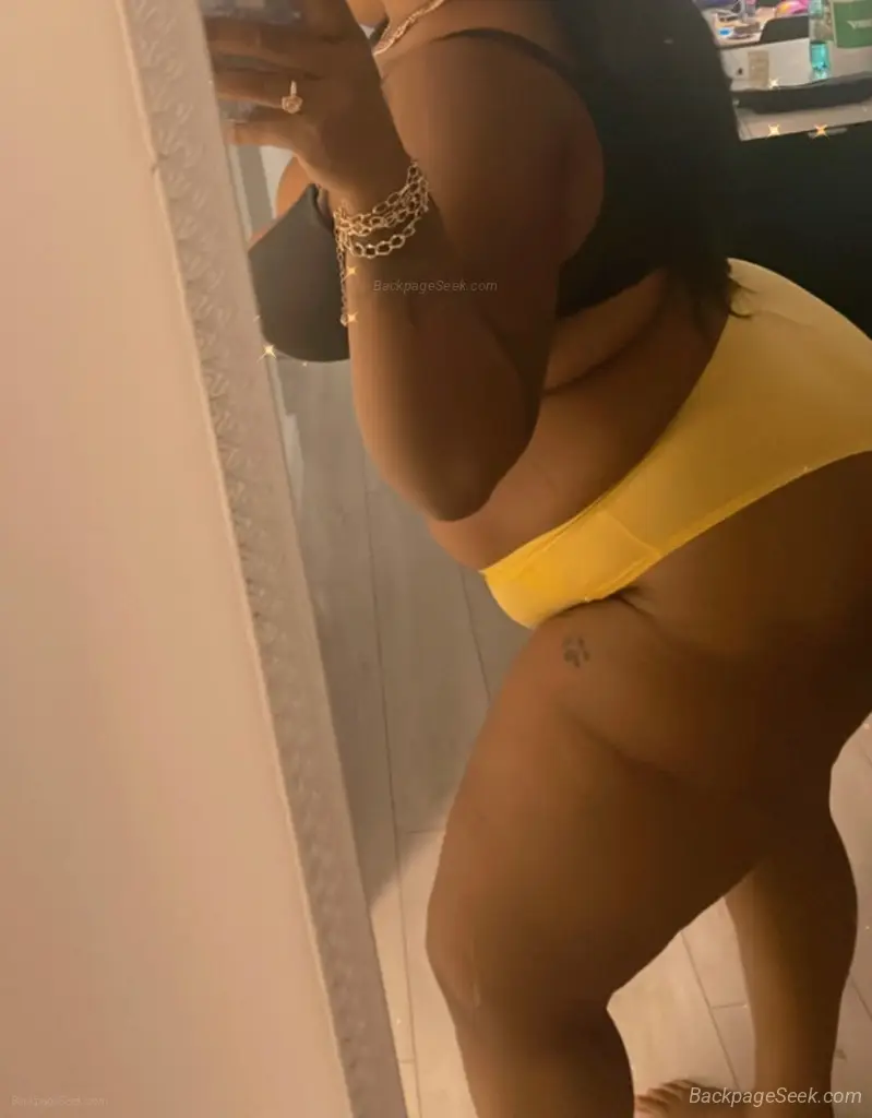 the THICK one in Baltimore – Women Seeking Men photo 5