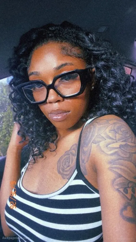 Come See What You ve Been Missing im new to the city looking... in Baltimore – Women Seeking Men photo 2