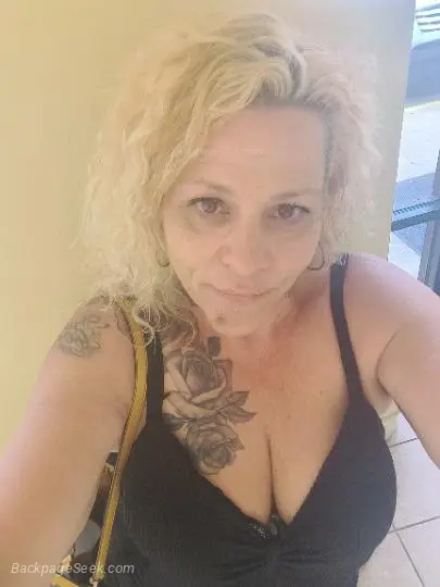 Private Incall Outcall HeadMaster Cum with me Tight Wet Read... in Baton Rouge – Women Seeking Men photo 5