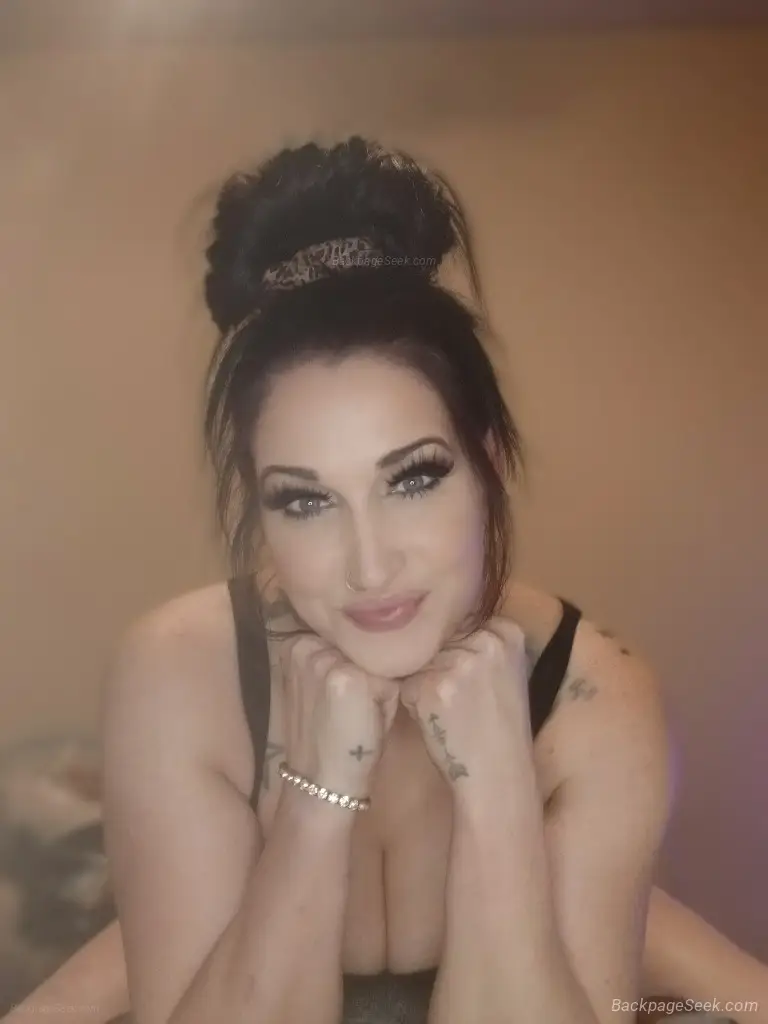 Its SLAP-ASS SUNDAY HMU so you can slap this fat ass while u... in Baton Rouge – Women Seeking Men photo 6