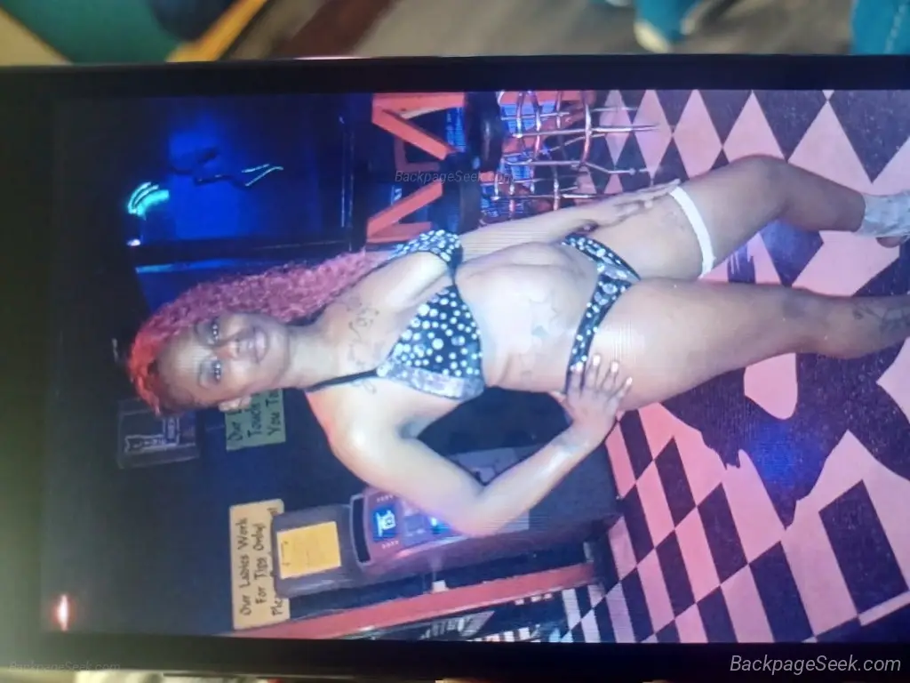 leaving at 8am visiting labor day good wet tight clean pussy... in Birmingham – Women Seeking Men photo 2