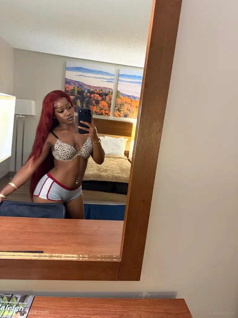 Sexy Red Head Available Now COME FUCK ME in Birmingham – Women Seeking Men photo 3