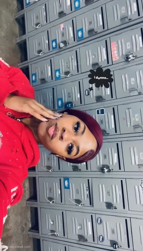 Pretty Face Savage Intentions in Boston – Women Seeking Men photo 3