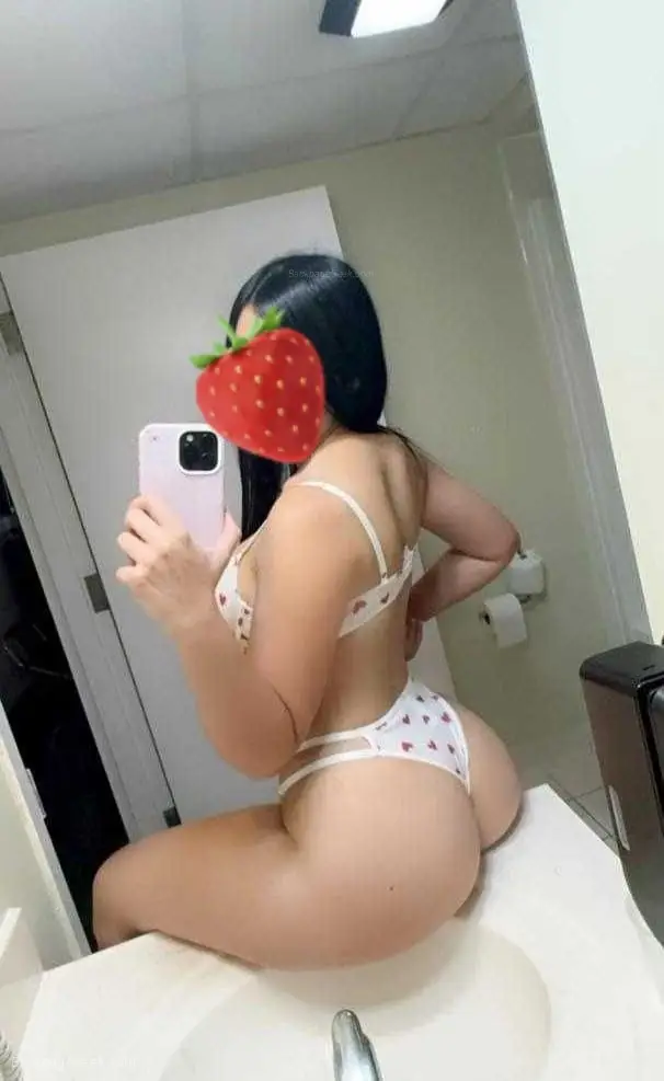 Hello love I am a very sexy Latina girl willing to take plea... in Boston – Women Seeking Men photo 4